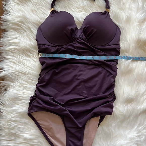 Victoria Secret Unforgettable purple/Plum one piece ruched halter size 34A - Picture 7 of 7